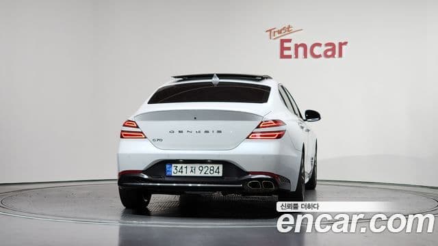 Genesis G70 2022 — ფოტო 4/20