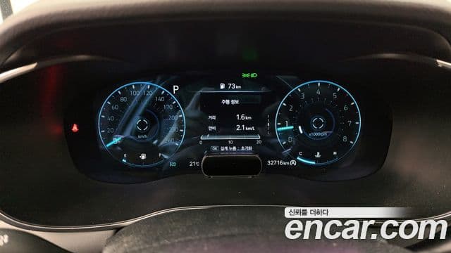 Genesis G70 2022 — ფოტო 8/20