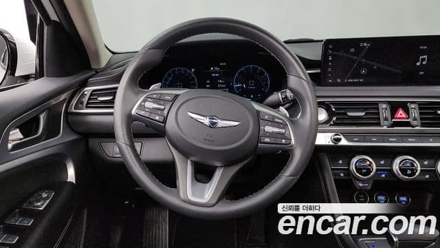 Genesis G70 2022 — ფოტო 13/20
