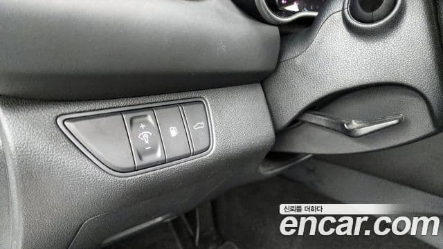 Genesis G70 2022 — ფოტო 16/20