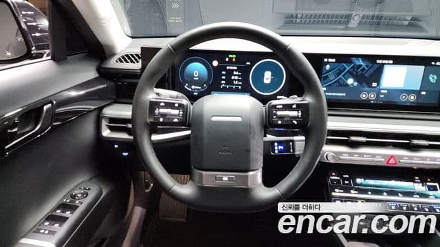 Hyundai Grandeur Hybrid 2023 — ფოტო 12/20