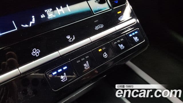 Hyundai Grandeur Hybrid 2023 — ფოტო 10/20