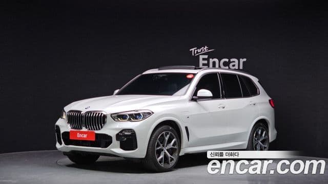 BMW X5 2021 — ფოტო 1/20