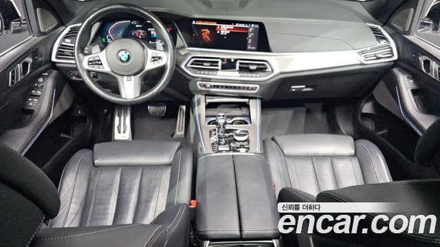 BMW X5 2021 — ფოტო 7/20