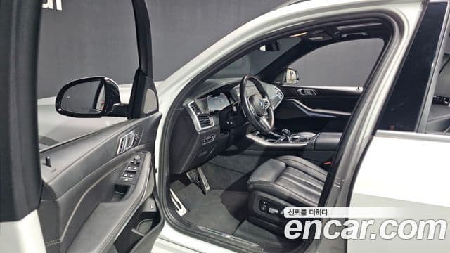 BMW X5 2021 — ფოტო 10/20