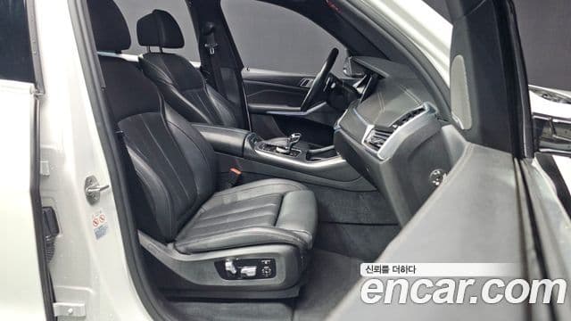 BMW X5 2021 — ფოტო 11/20