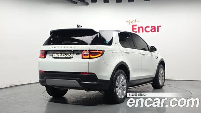 Land Rover Discovery Sport 2020 — Фото 1/20