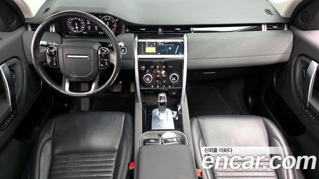 Land Rover Discovery Sport 2020 — Фото 9/20