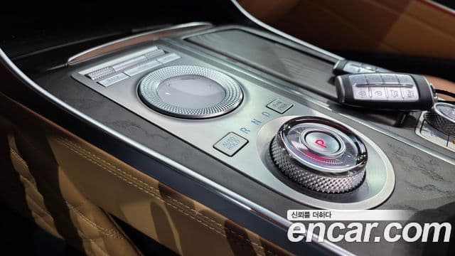 Genesis GV80 2022 — фото 9 из 20
