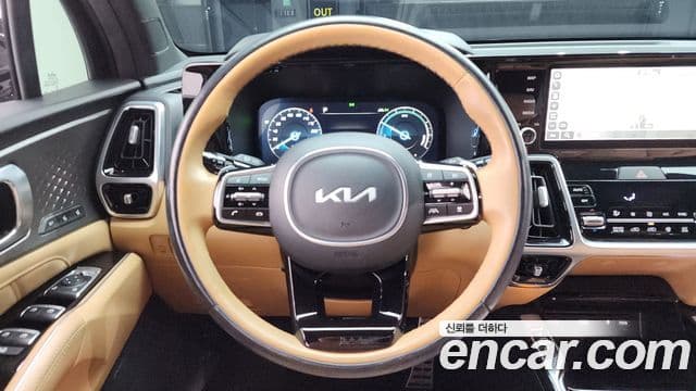 Kia Sorento 2023 — ფოტო 13/20