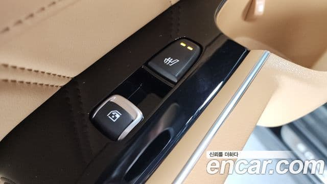 Kia Sorento 2023 — ფოტო 18/20