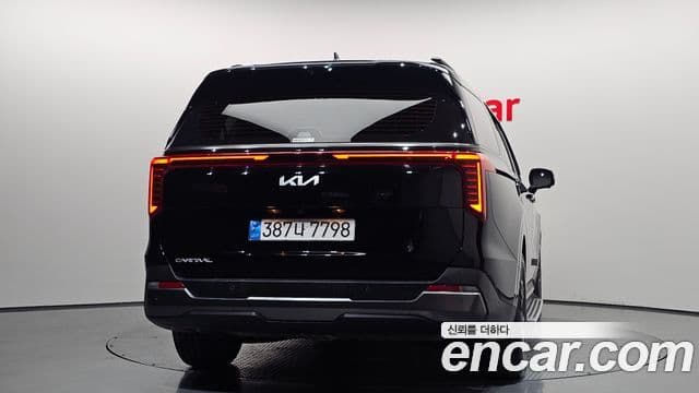 Kia Carnival 2024 — Şəkil 4/20