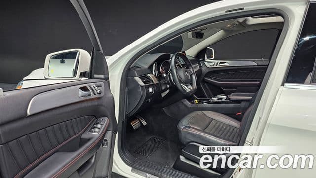 Mercedes-Benz GLE-Class 2018 — Şəkil 10/20