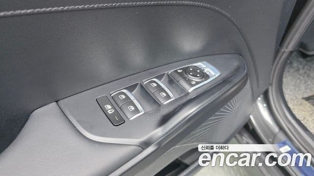 Kia K5 2023 — ფოტო 12/20