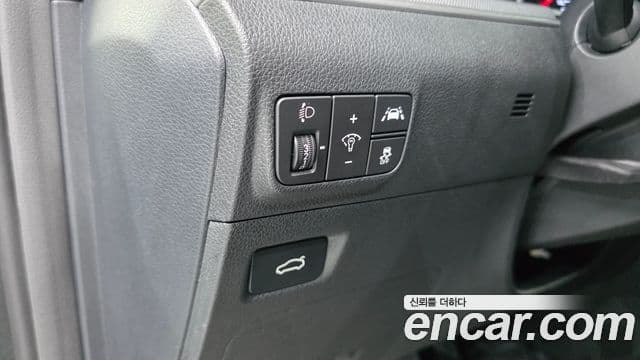 Kia K5 2023 — ფოტო 13/20