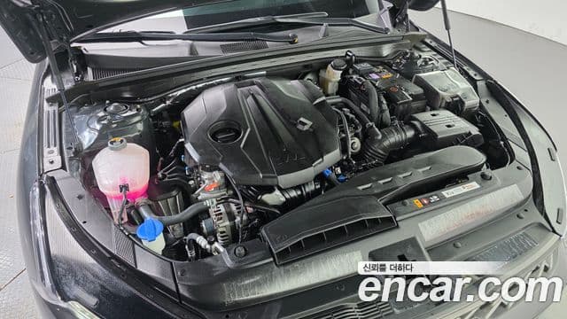 Kia K5 2023 — Photo 13/30