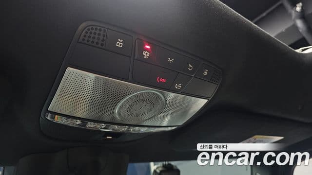 Mercedes-Benz G-Class 2021 — Photo 24/30