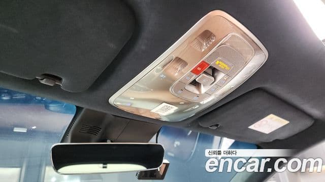 Genesis GV70 2022 — Şəkil 17/20