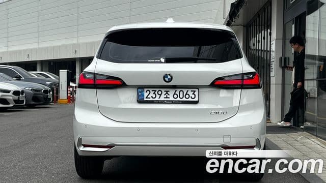 BMW 2 Series Active Tourer 2025 — Фото 3/20
