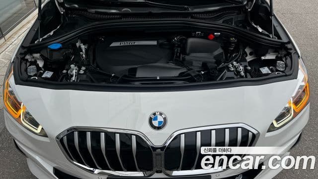 BMW 2 Series Active Tourer 2025 — Фото 5/20
