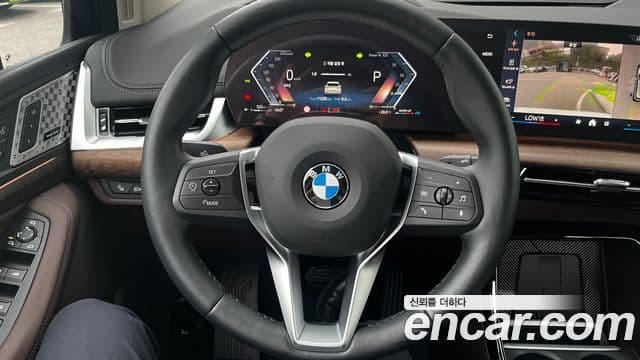 BMW 2 Series Active Tourer 2025 — Фото 14/20