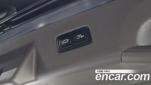 Kia Carnival 2022 — Şəkil 15/20