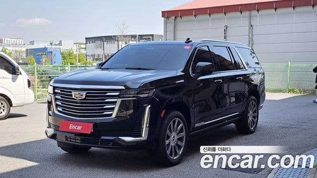 Cadillac Escalade 2022 — Photo 13/20