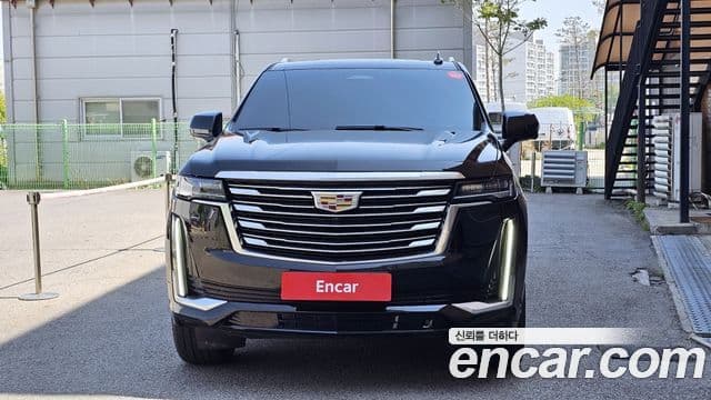 Cadillac Escalade 2022 — Photo 14/20