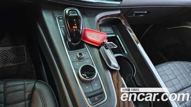 Cadillac Escalade 2022 — Photo 18/20