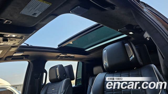 Cadillac Escalade 2022 — Şəkil 19/20