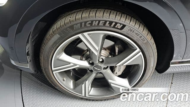 Genesis GV80 2025 — ფოტო 28/30