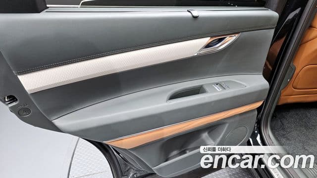 Genesis GV80 2025 — ფოტო 17/30