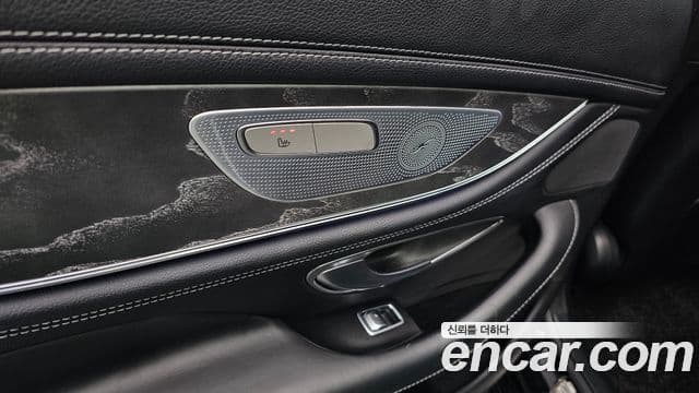 Mercedes-Benz CLS-Class 2021 — Фото 18/20