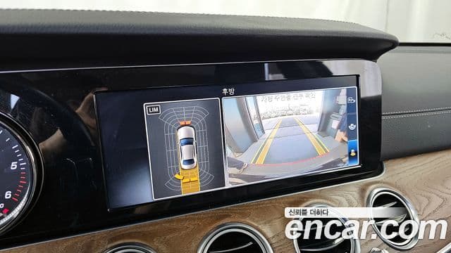 Mercedes-Benz E-Class 2019 — Şəkil 15/20