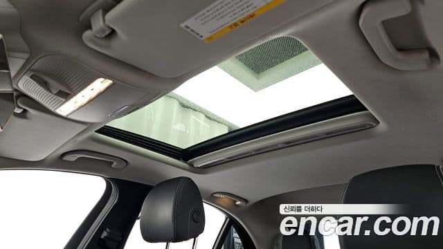 Mercedes-Benz E-Class 2019 — Şəkil 18/20