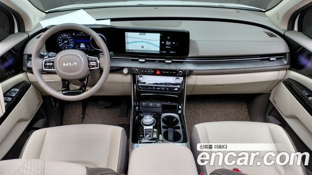 Kia Carnival 2023 — Şəkil 7/20