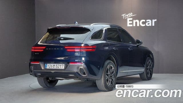 Genesis GV70 2021 — ფოტო 2/20