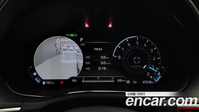 Genesis GV70 2021 — ფოტო 8/20
