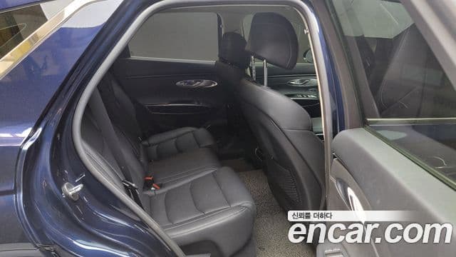 Genesis GV70 2021 — ფოტო 11/20