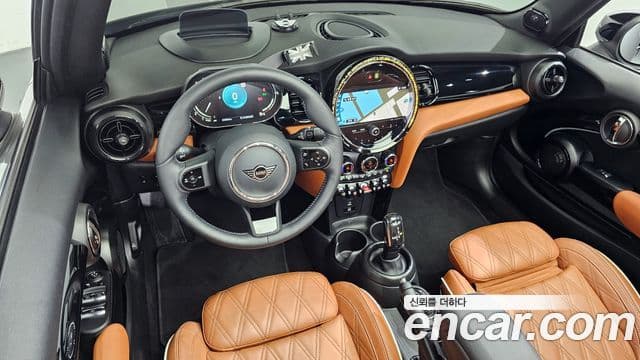 Mini Cooper S Convertible 2023 — ფოტო 7/18