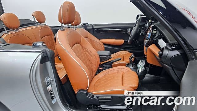 Mini Cooper S Convertible 2023 — ფოტო 12/18