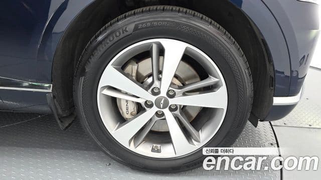 Genesis GV80 2020 — Photo 18/32