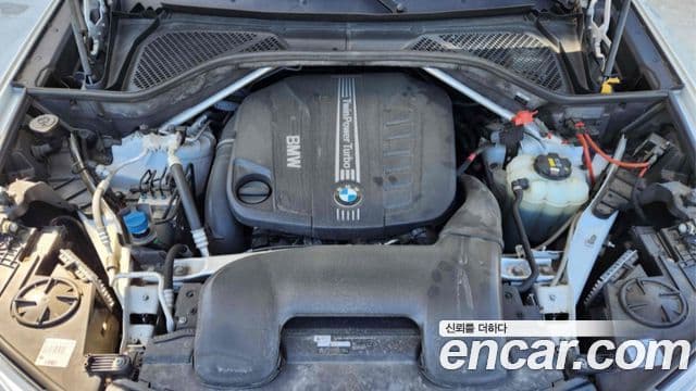 BMW X6 2018 — Фото 16/20