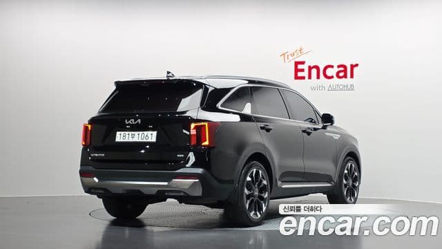 Kia Sorento 2023 — Photo 15/34