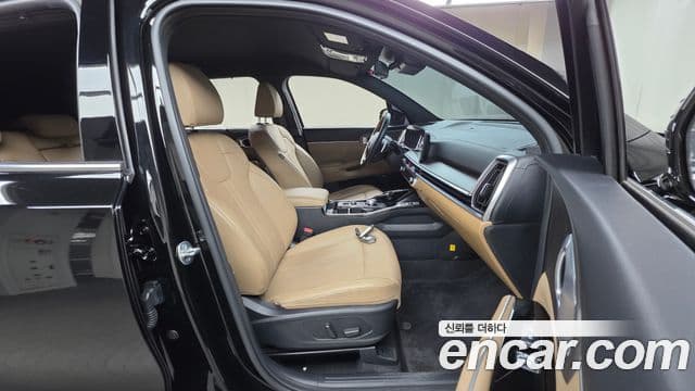 Kia Sorento 2023 — Photo 17/34