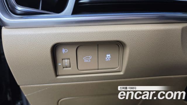 Kia Sorento 2023 — Photo 24/34