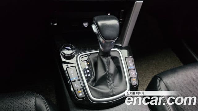 Kia Seltos 2019 — Şəkil 9/20