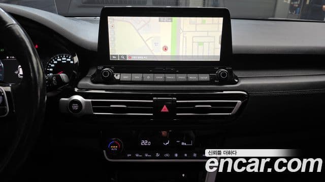 Kia Seltos 2019 — Şəkil 17/20