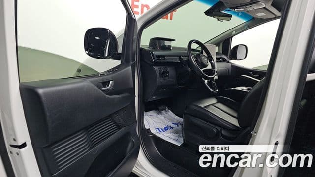 Hyundai Staria 2022 — Şəkil 10/20