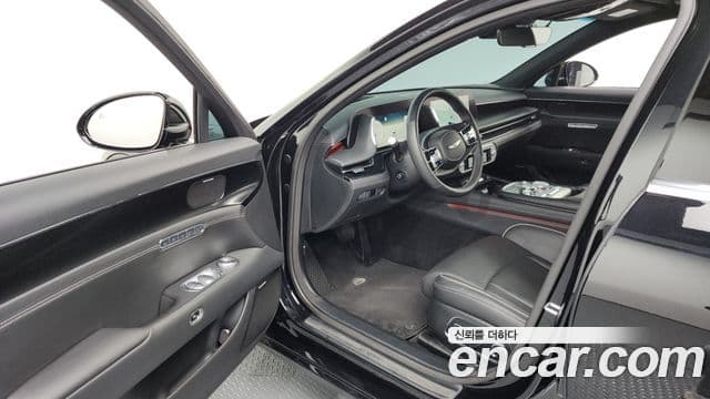 Genesis G90 2023 — ფოტო 8/20